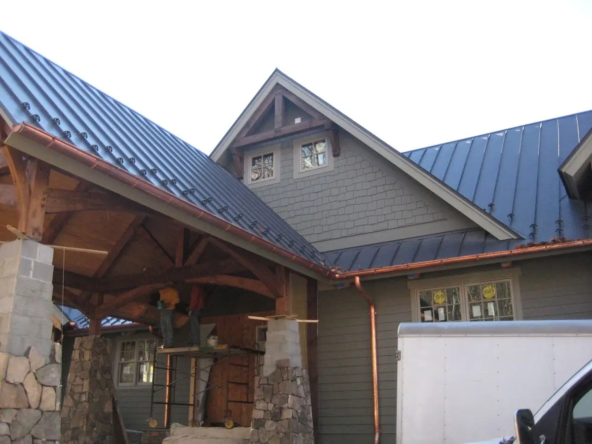 Craftsman Roofing team delivering quality roofing work in North Chittenango